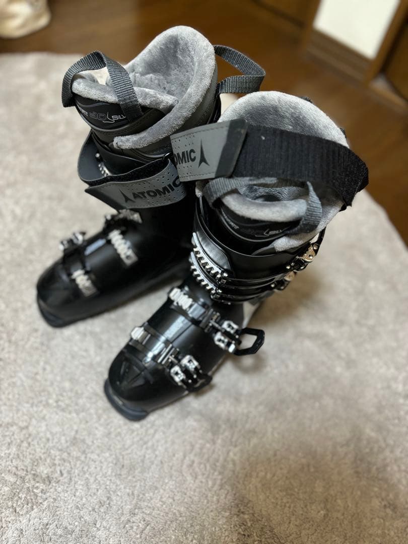 Atomic スキー用ブーツ ブラック