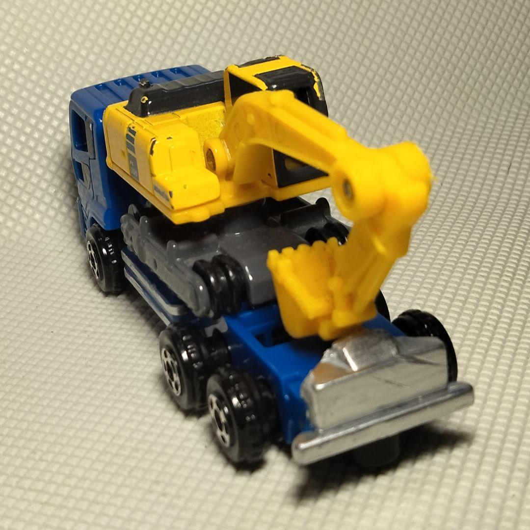 ★商談中★　4977 マックトミカ 日産UDクオン ユンボ積載