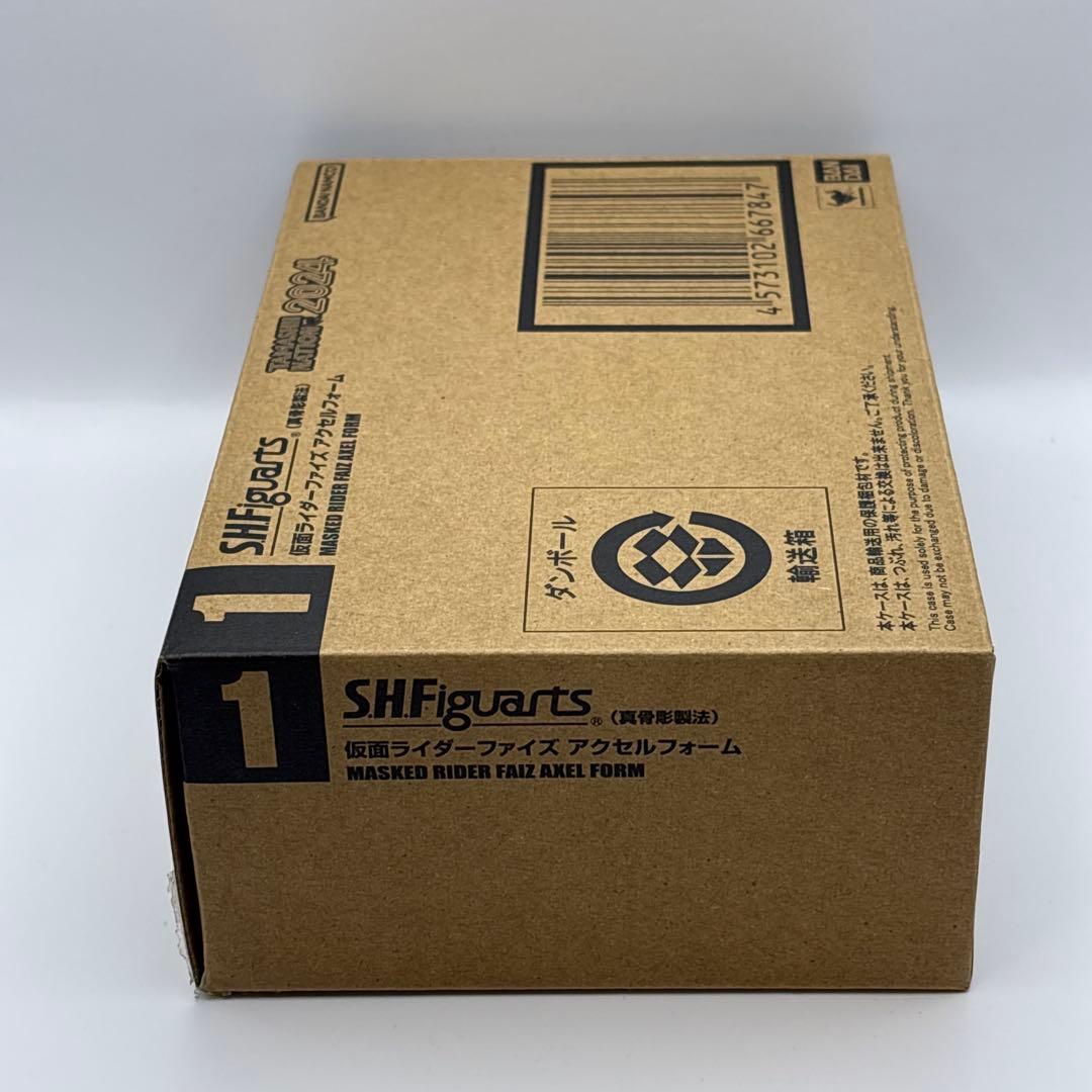 S.H.Figuarts 真骨彫製法 仮面ライダーファイズ アクセルフォーム