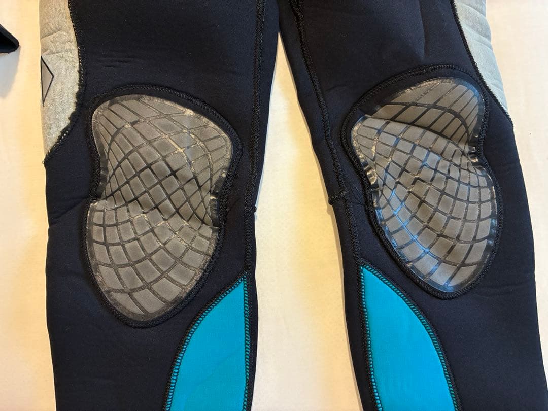 美品☆Mares☆マレス☆レディース☆フルスーツ ブラック/グレー/ターコイズ