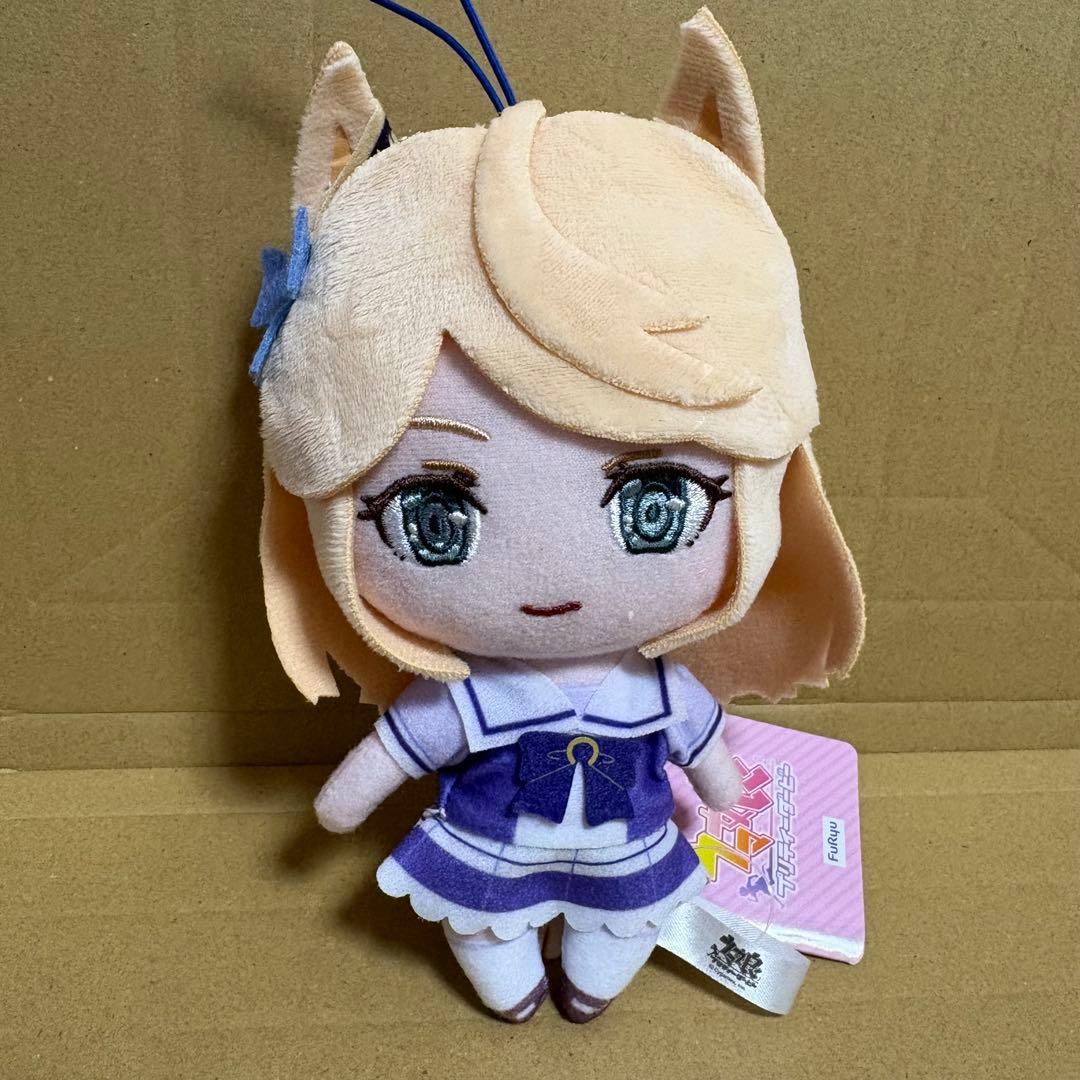 ウマ娘　通常ぬいぐるみ　ゴールドシチー マスコット