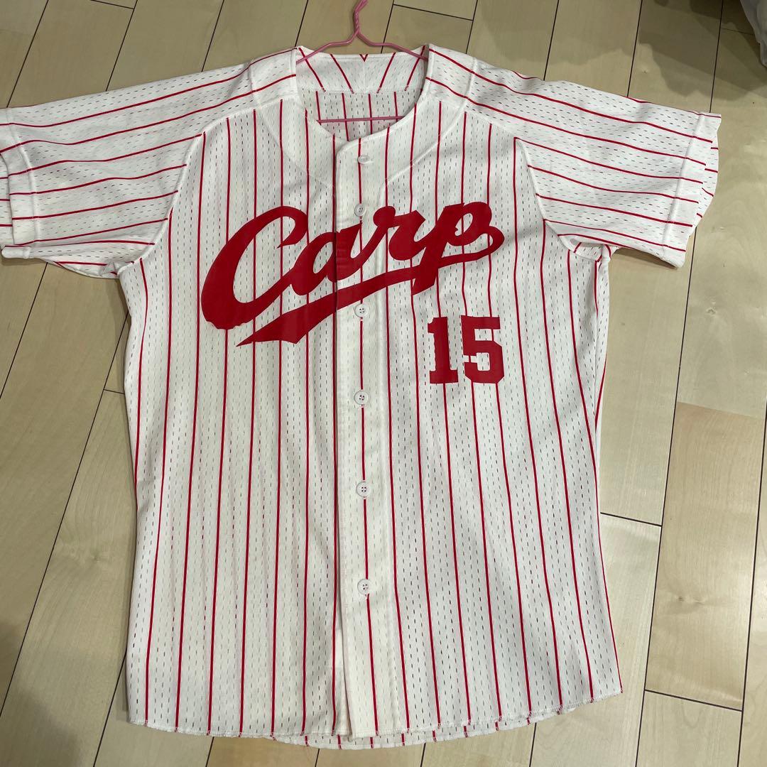 カープ　ユニフォーム縦縞　15黒田　サイズＬ