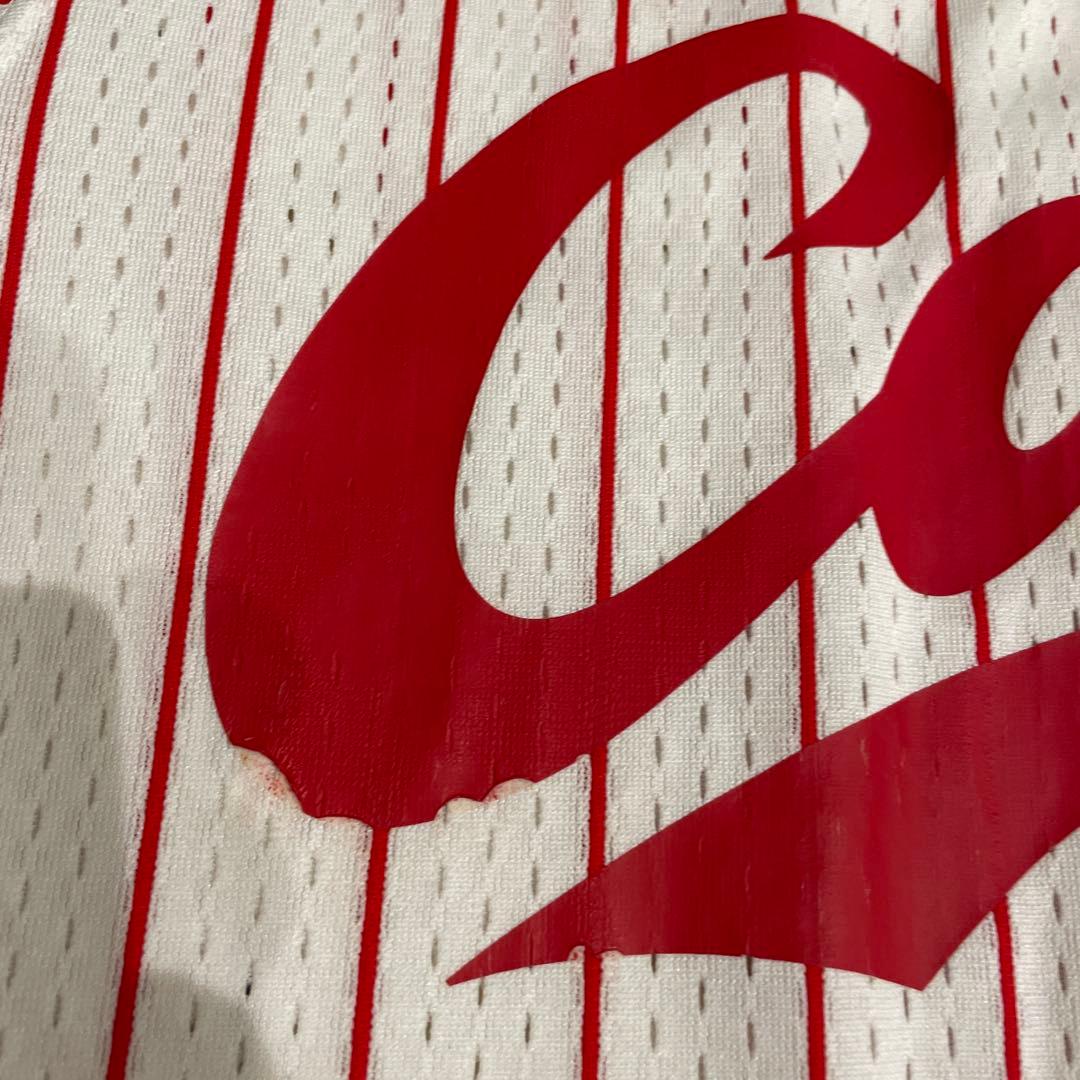 カープ　ユニフォーム縦縞　15黒田　サイズＬ