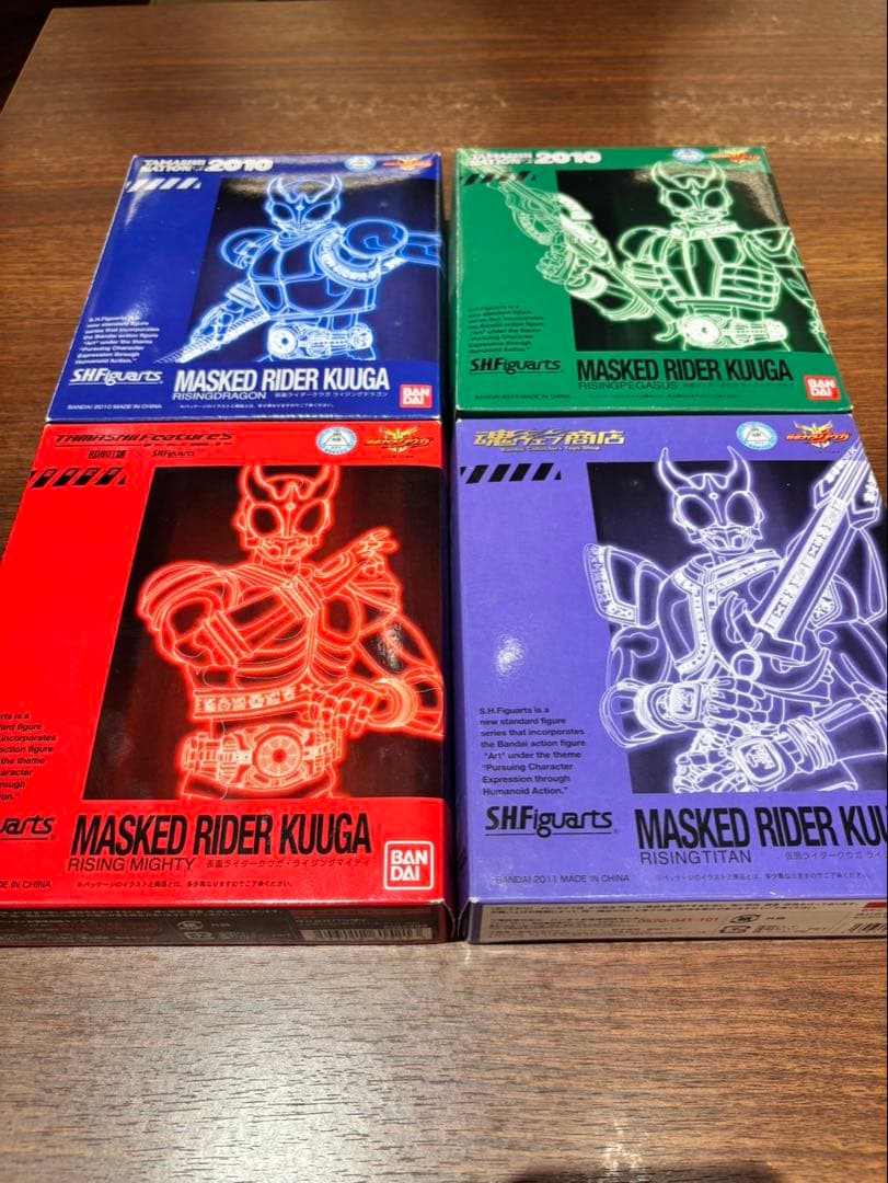 S.H.フィギュアーツ　仮面ライダークウガ　4体セット