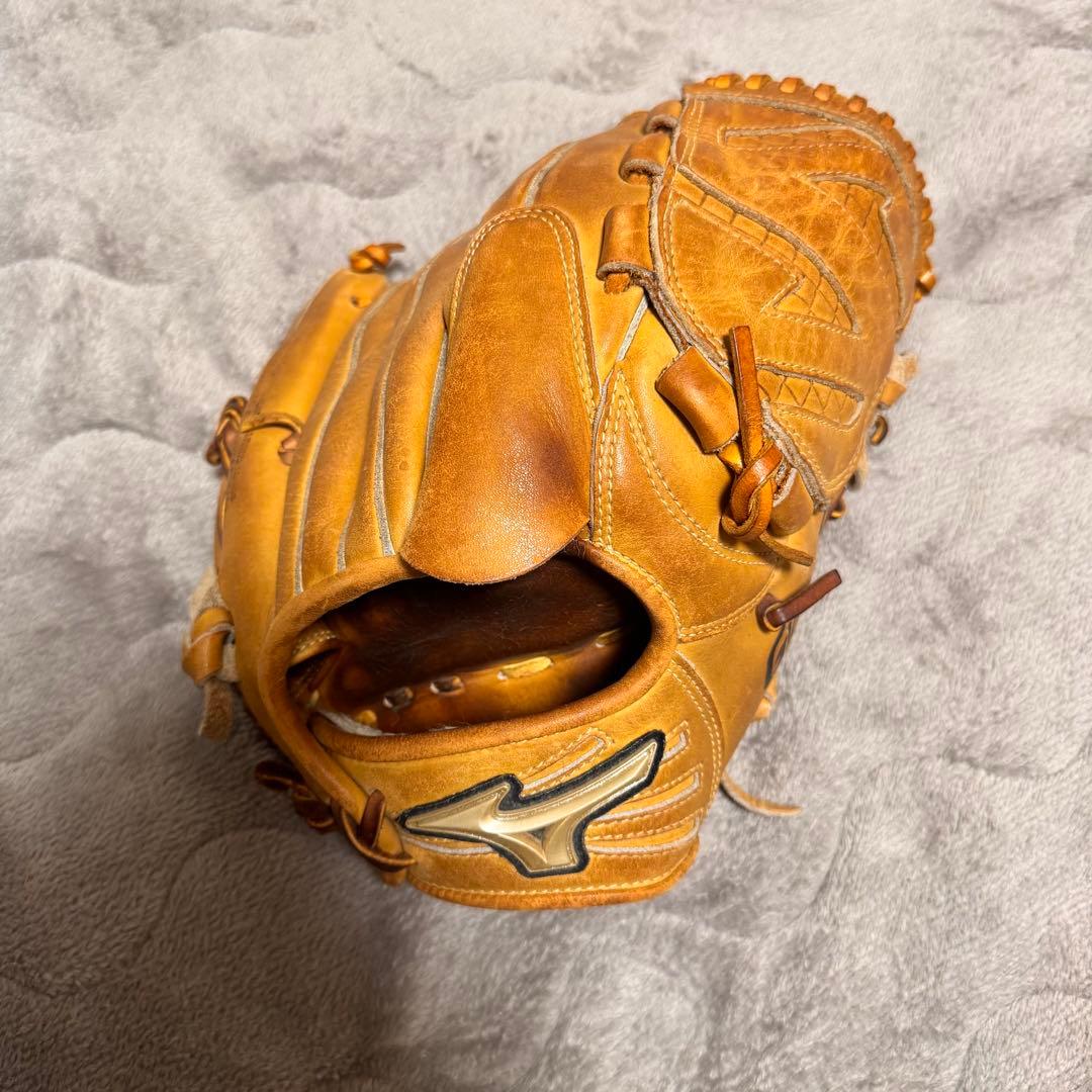 Mizuno Global Elite 軟式グローブ 投手右投げ用