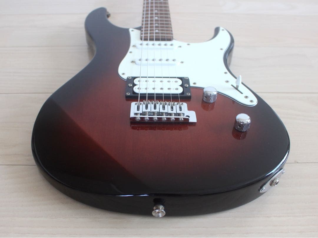 ［ぼっち・ざ・ろっく!］後藤ひとり PACIFICA112V OVS パシフィカ