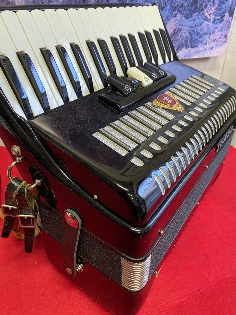 ざ*わ様 TOMBO アコーディオン 、初心者及び7.6kgは簡単な演奏会用