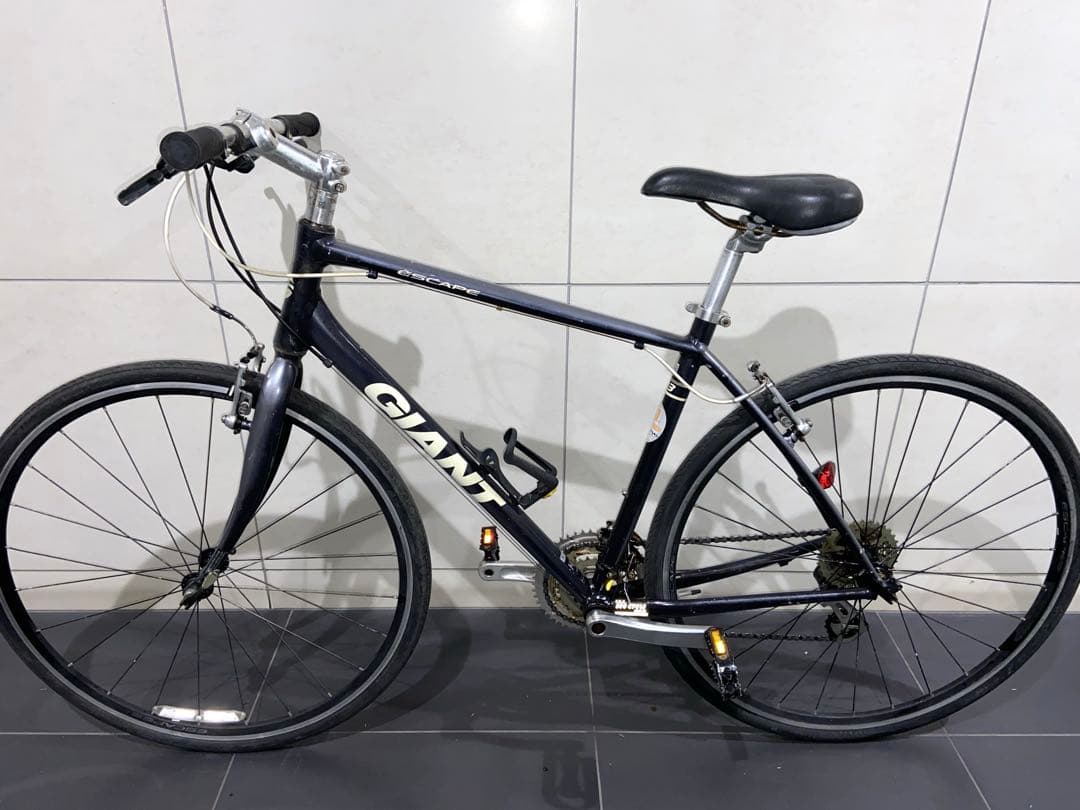 GIANT escape R3クロスバイク　ジャイアント　エスケープrx3自転車