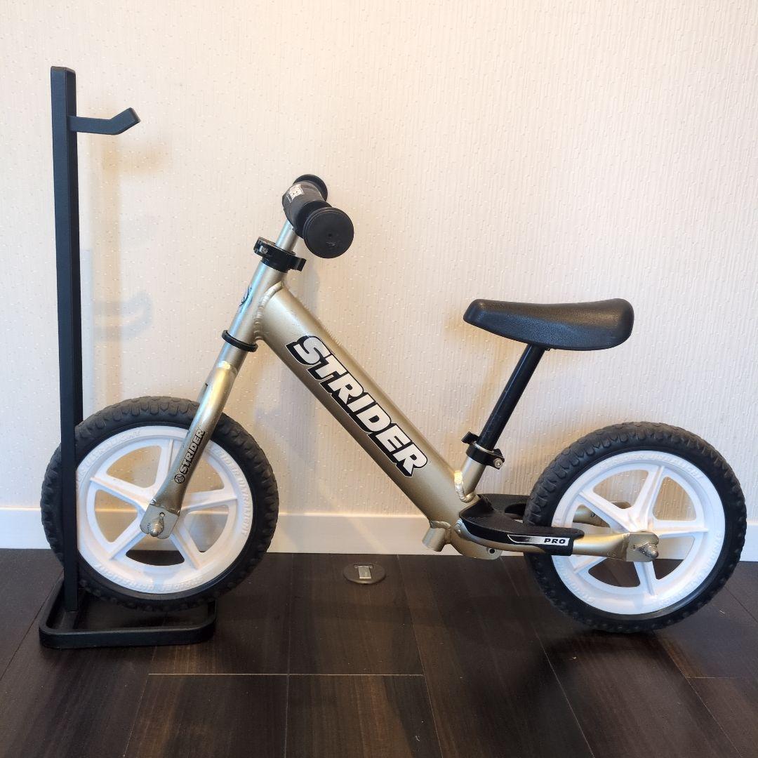 【tower製スタンド付き】超軽量 ストライダー プロ シャンパンゴールド