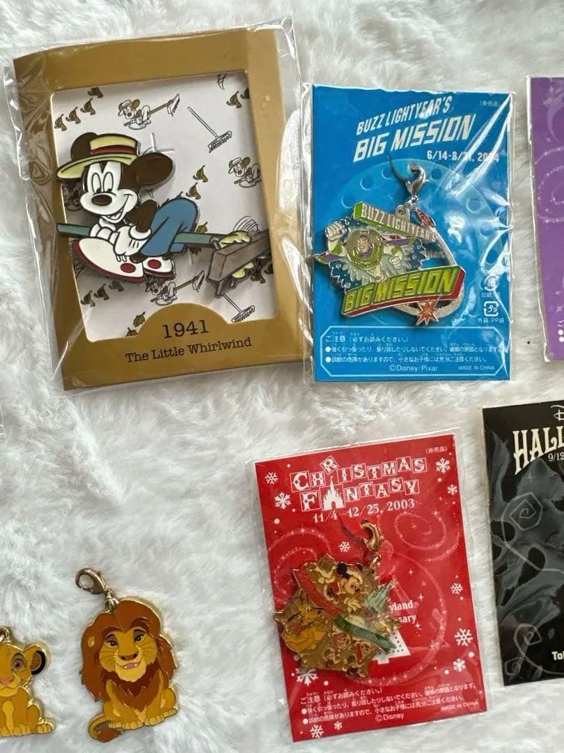 ✨レア❤️✨ディズニー　ピンバッジ　缶バッジ　チャーム　Disney まとめ売り