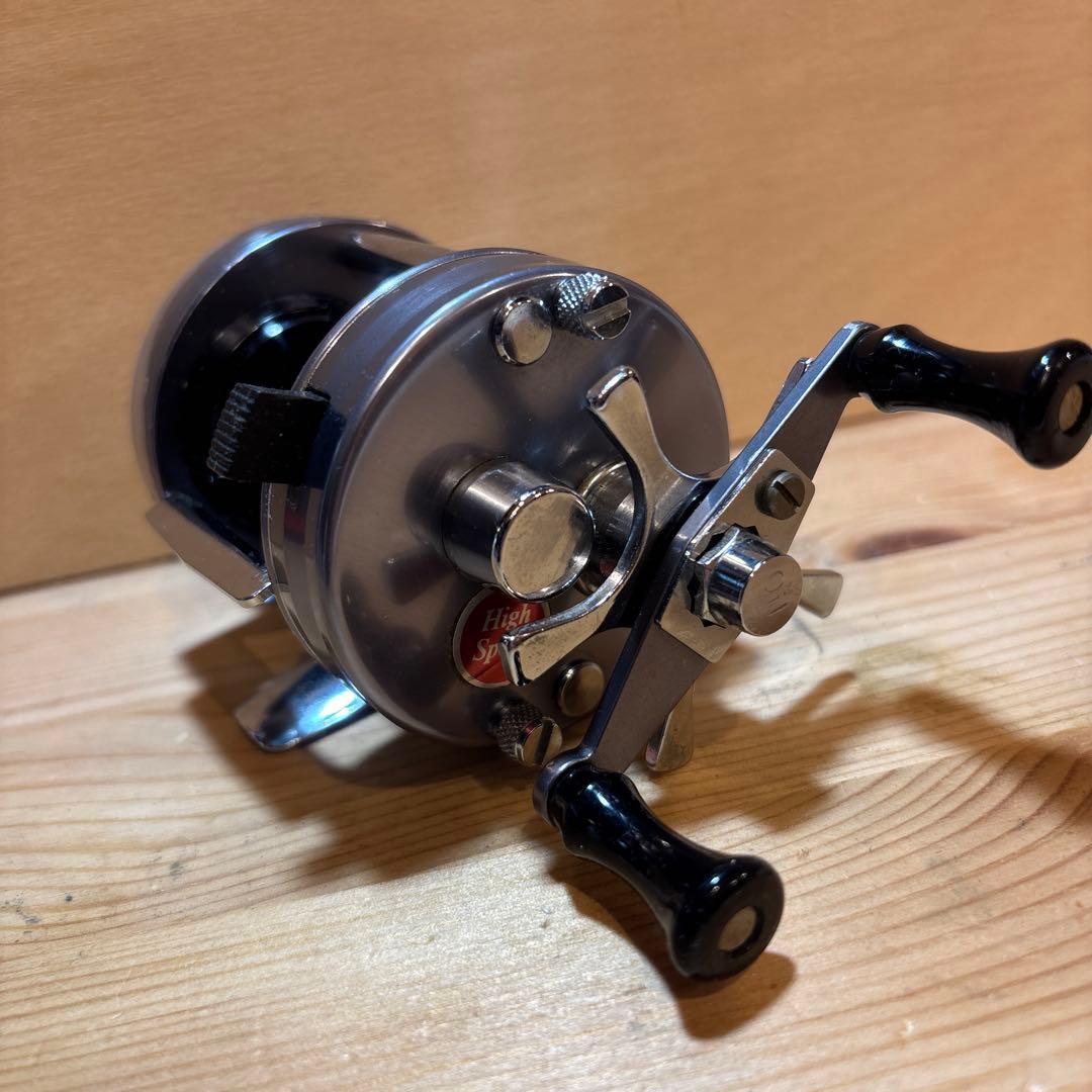 アブ・アンバサダー2500Cのフットナンバー「750600」オールドアブ