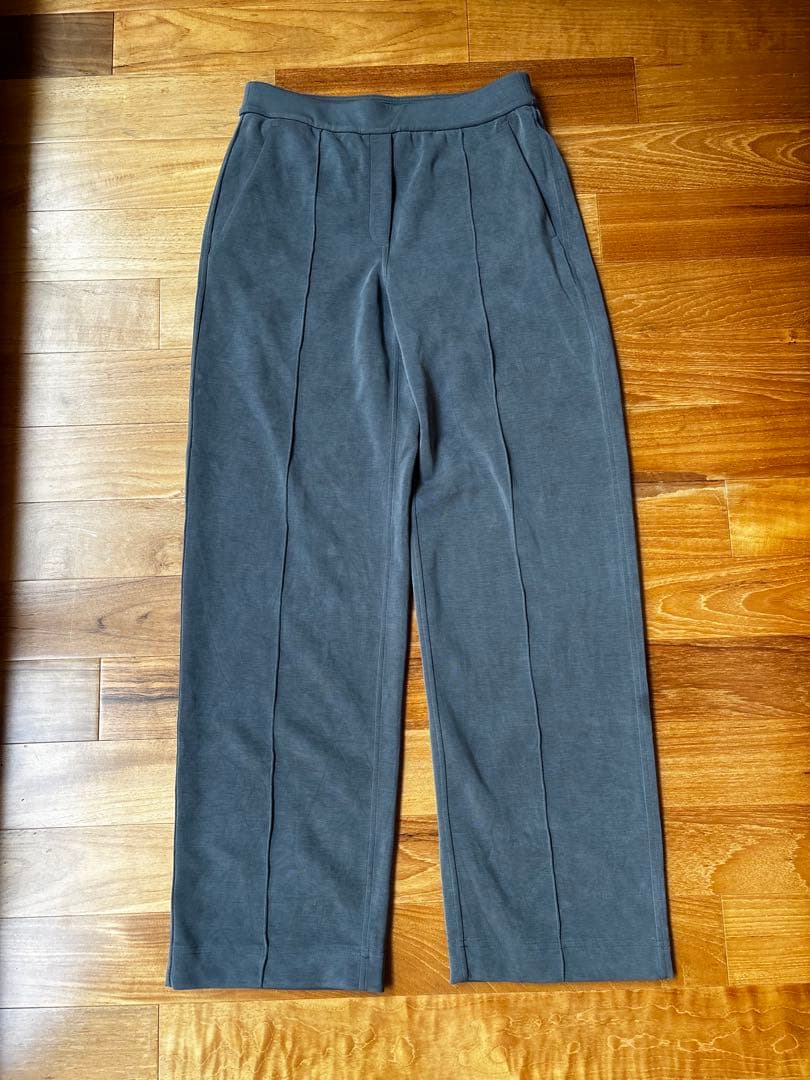 Lululemon グレー ワイドパンツ Sサイズ