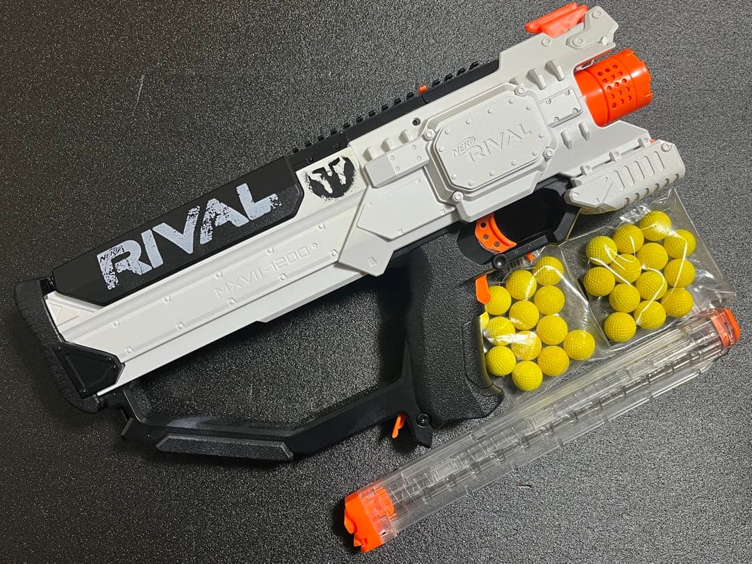 ナーフ ライバル RIVAL ヘラ Hera ＆ マガジンクリップ セット