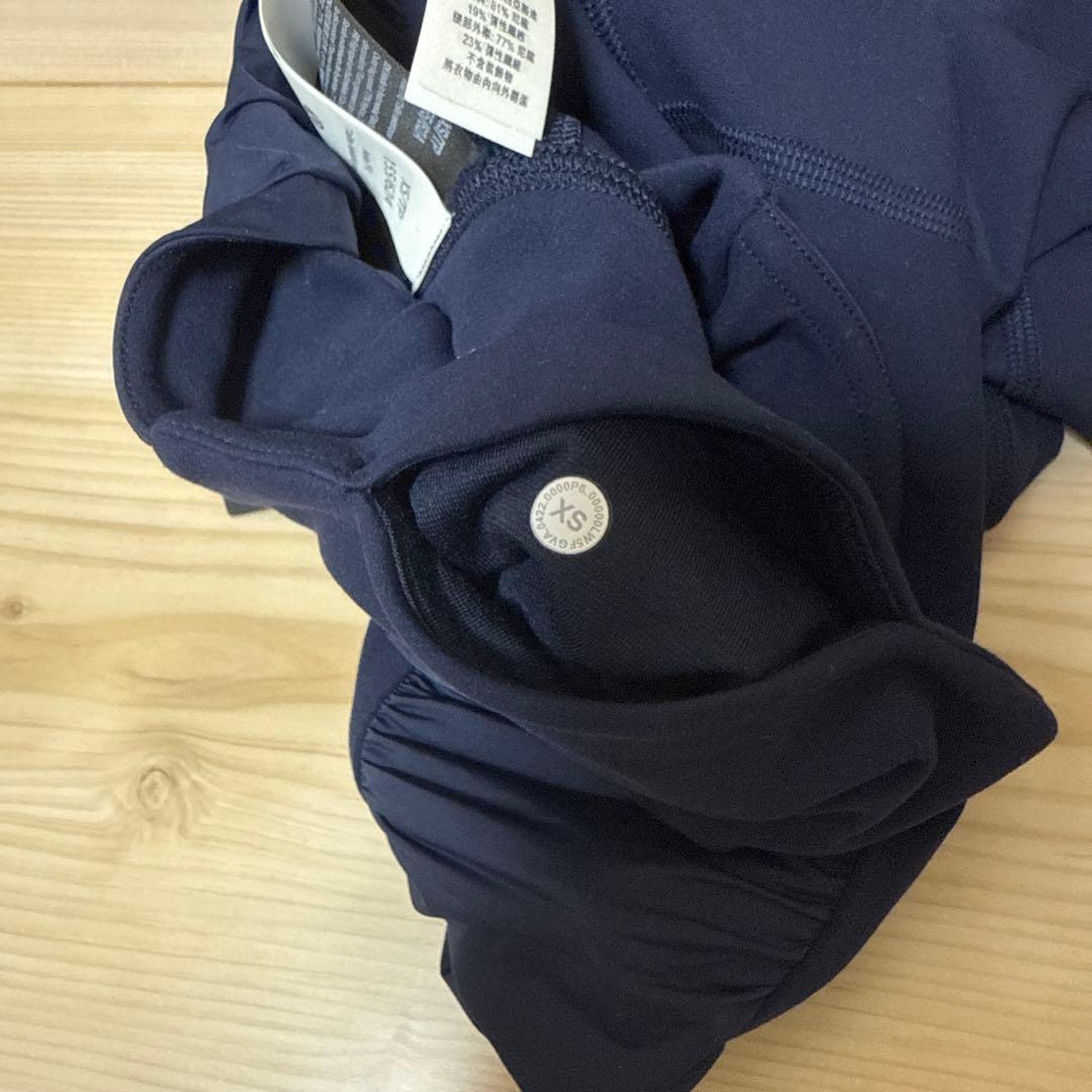 新品タグ付き　ルルレモン　アラインパンツ　アジアフィットXSサイズ