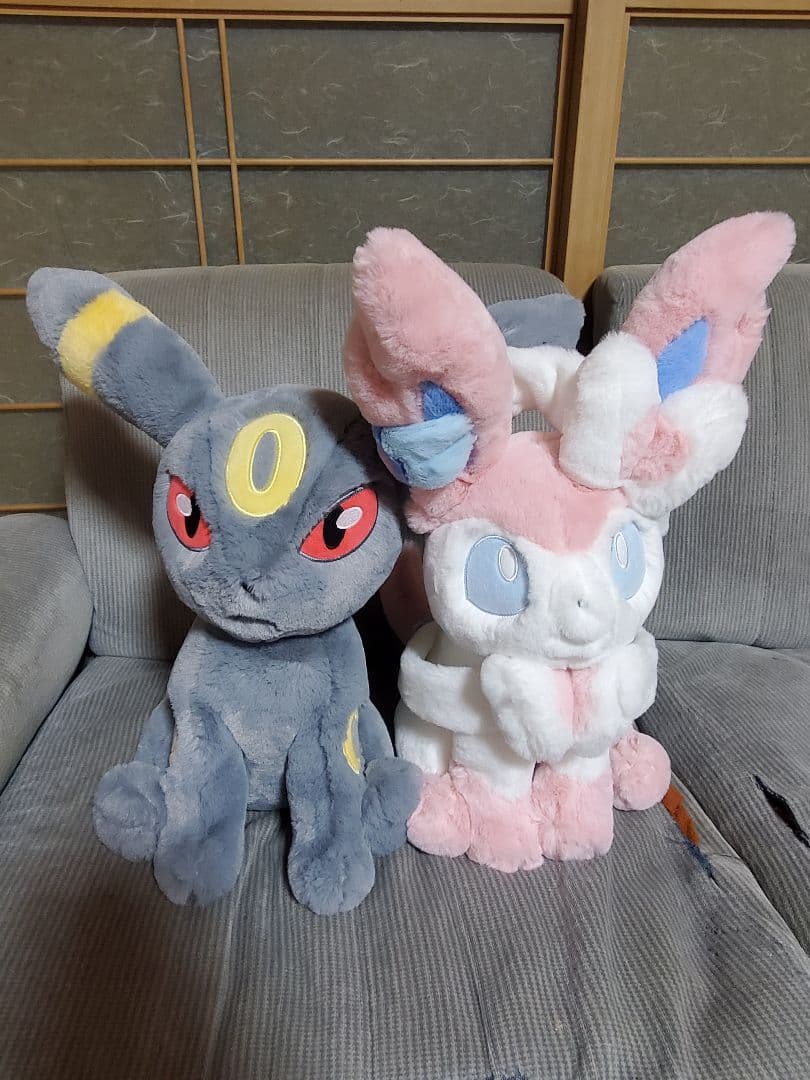 【ゲリラセール最終価格】ふわふわ抱きぬいぐるみ　ブラッキー、ニンフィア