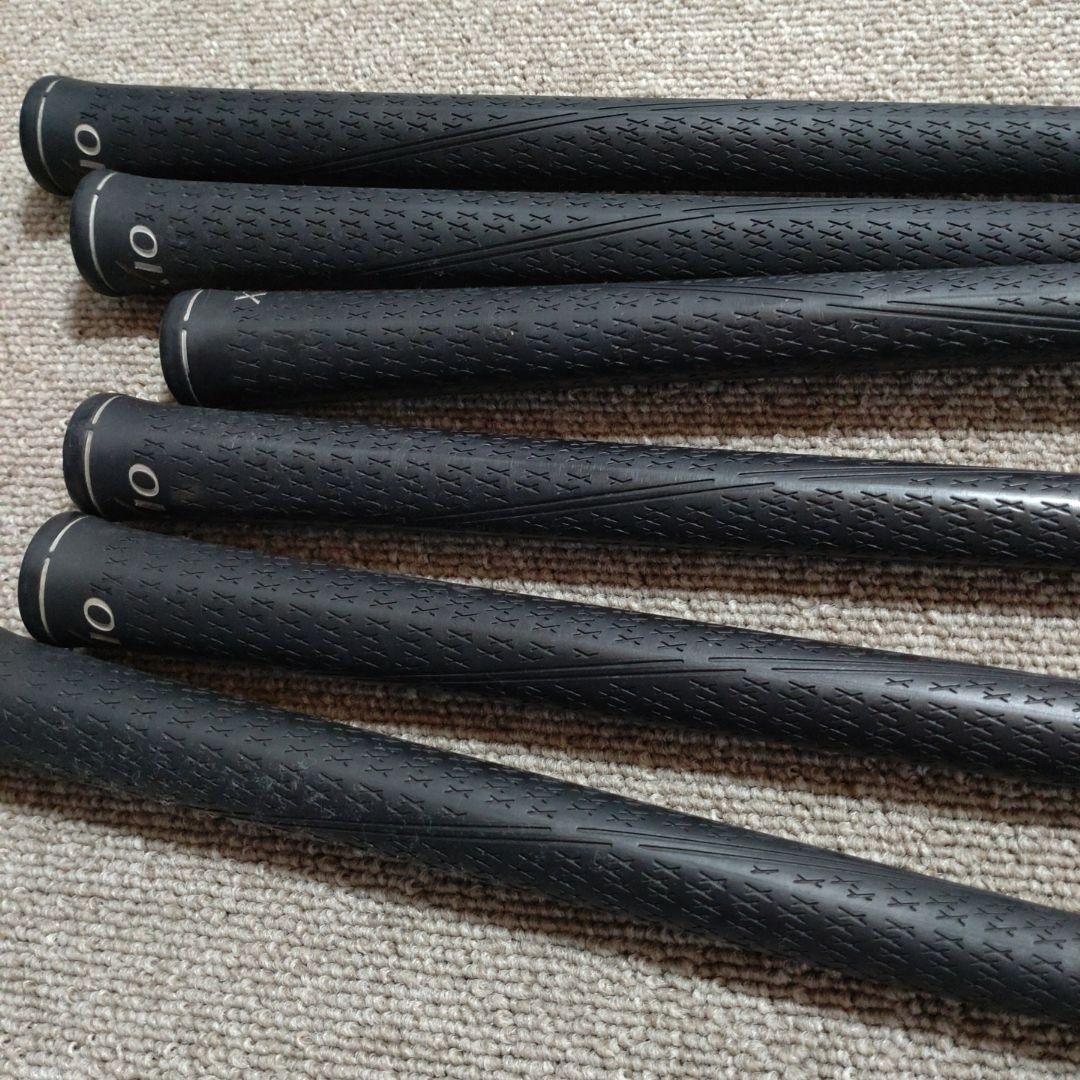 ★ゼクシオアイアンクラブ６本セット(中古）美品