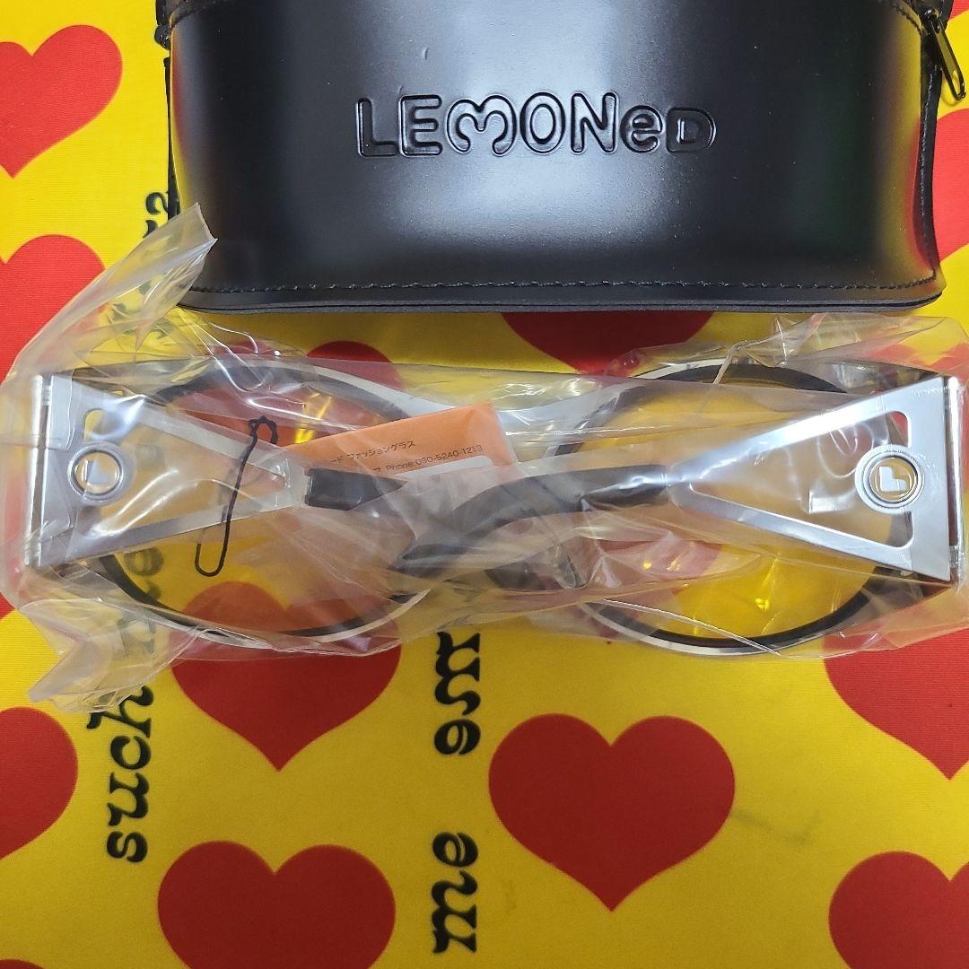 LEMONed ラウンド型サングラス ケース付き