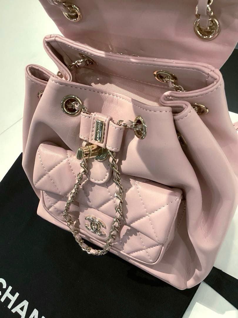 シャネル　チェーンミニバックパック　ピンク　ノベルティ