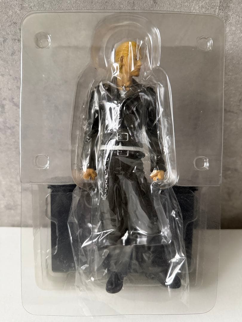 クローズ　ワースト　武装戦線　柳臣次フィギュア