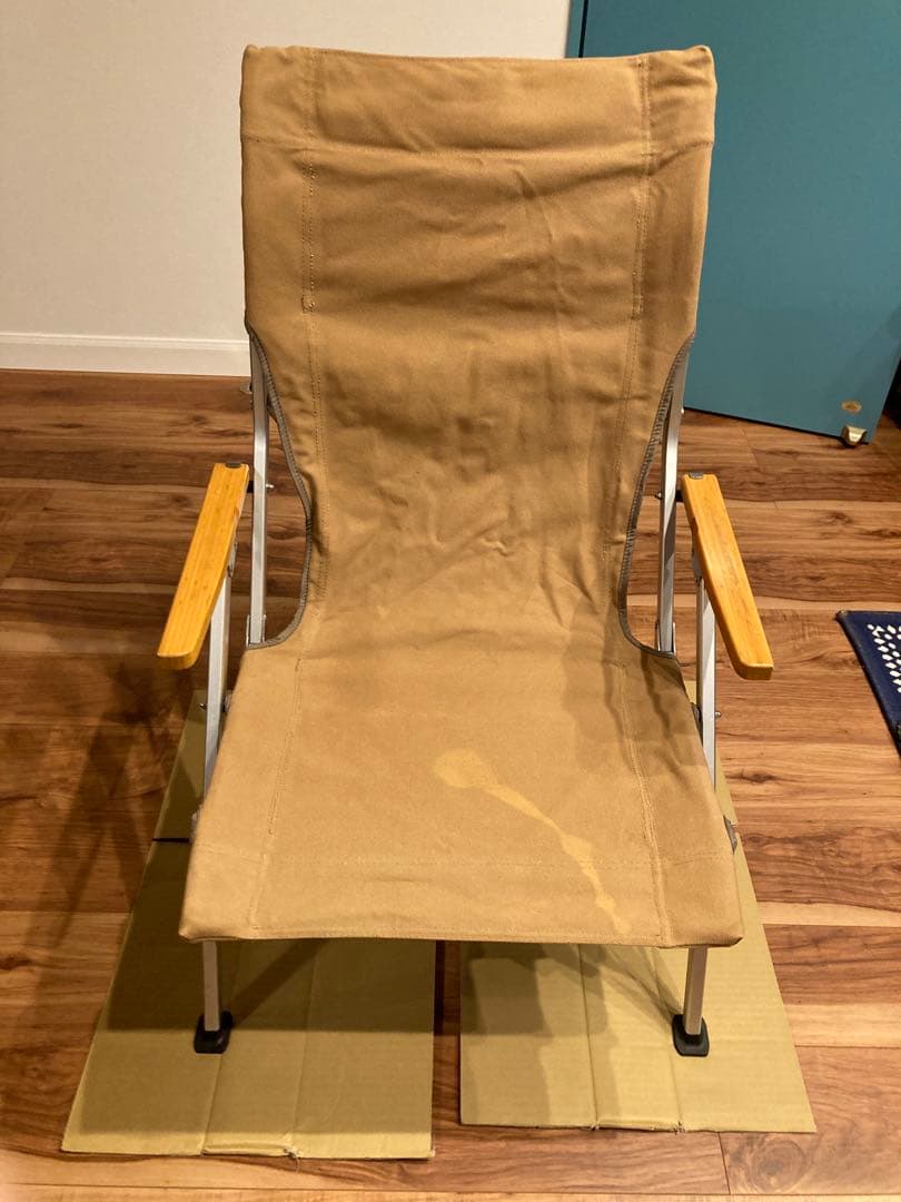K*B様  peak 折りたたみローチェア ベージュ（LV-090）