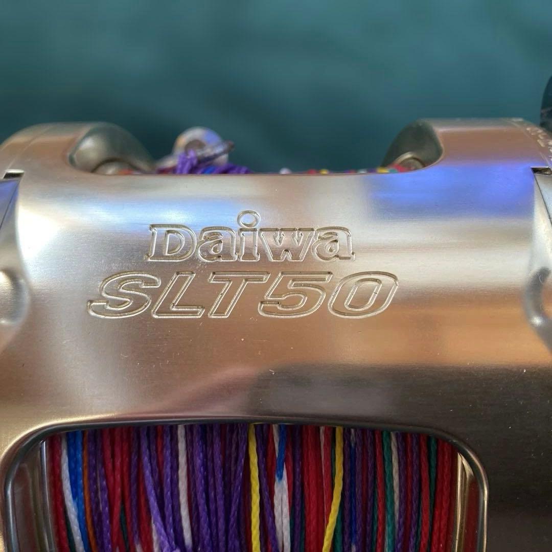 ダイワ SLT50 両軸リール