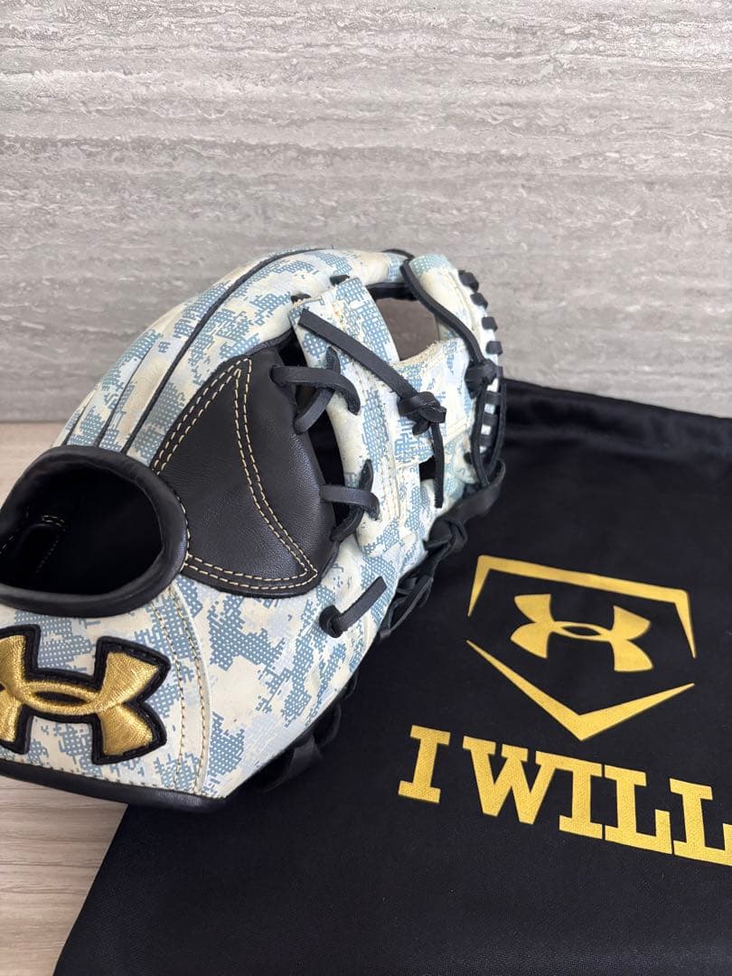 アンダーアーマー✨Under Armour 迷彩 軟式袋付き　カモフラ
