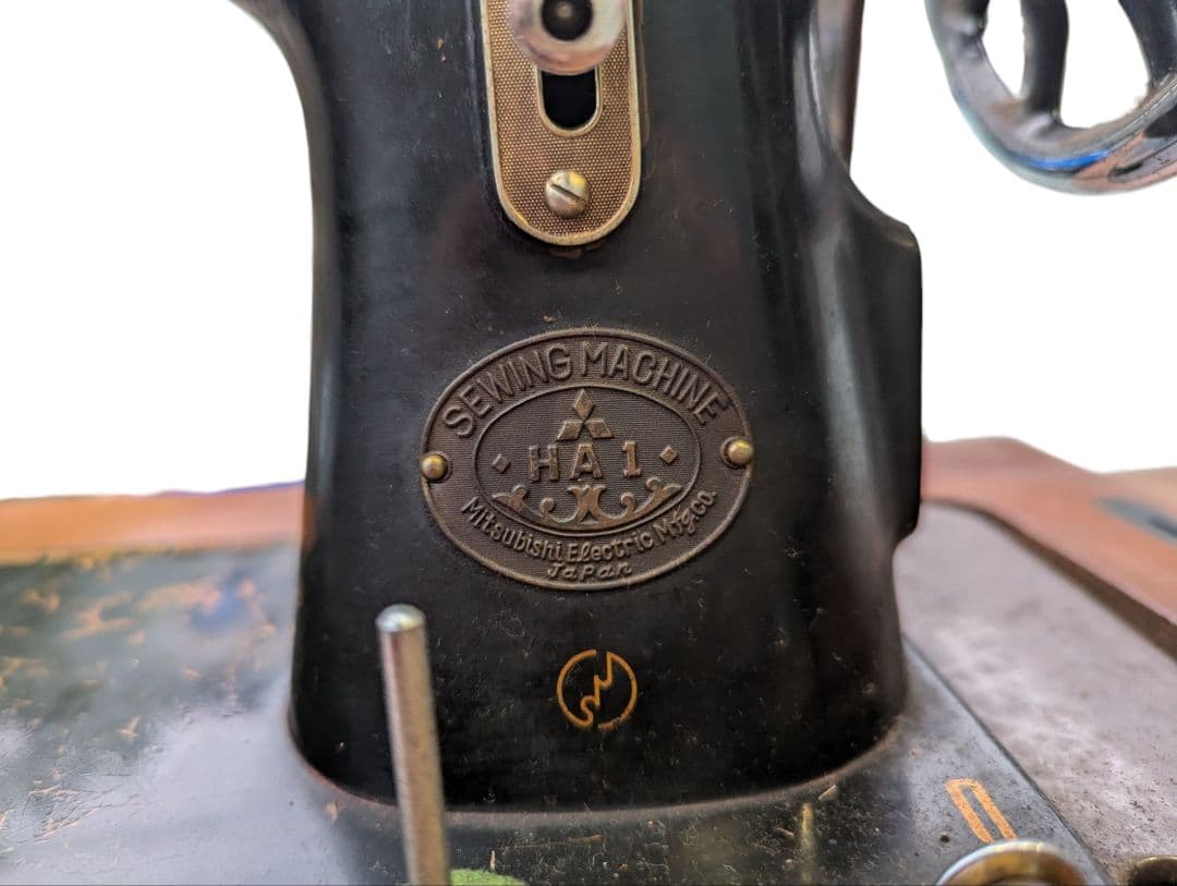 アンティークミシン 足踏みミシン　三菱製 MITUBISHI ミシン