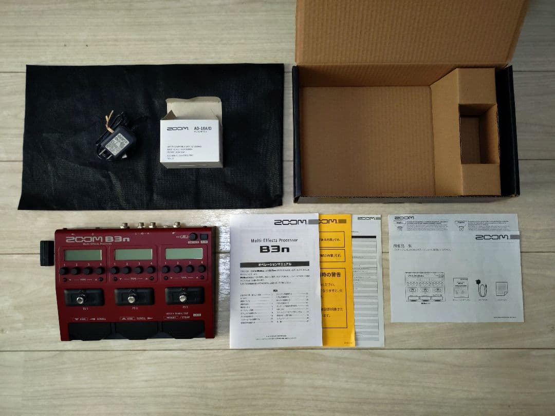 【純正アダプター付き】　ZOOM　B3n　マルチエフェクター　ベース
