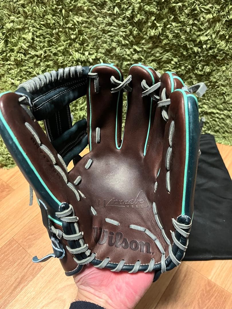 ウィルソン ワナビーヒーローデュアル 軟式内野手用1723型 ブラウン×ネイビー