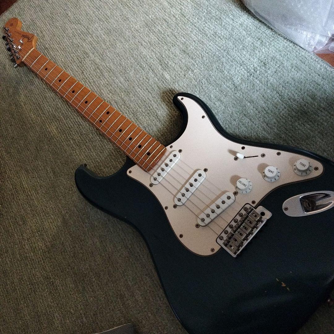 FENDER USA stratcastarZシリアル2000年