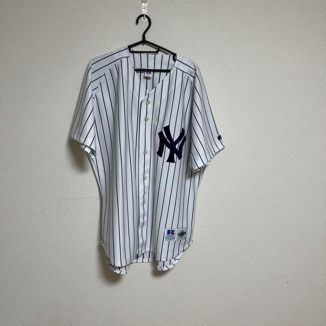 応援グッズ New York Yankees Russell Athletic