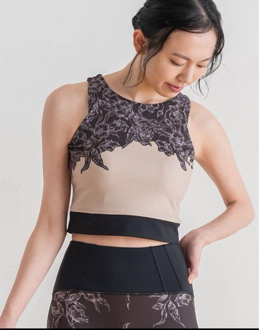 【美品】SUKALA ヨガウェア トレーニングウェア【即発送】