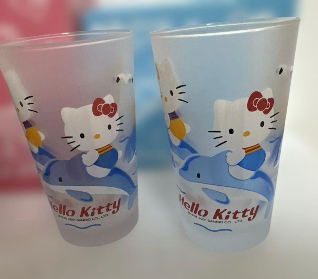 【5個セット】ハローキティ 郵便屋さん貯金箱3色＋グラス2個セット