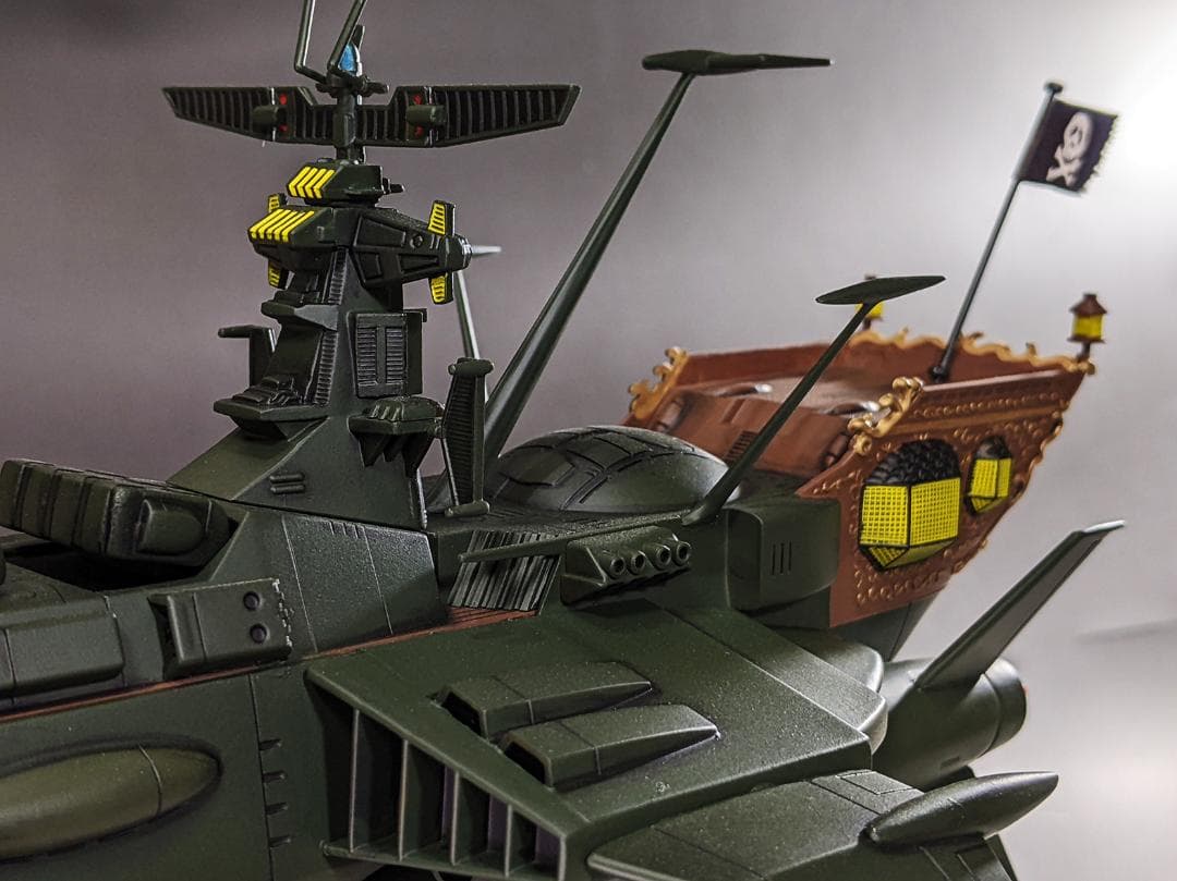 プラモデル　バンダイ　1/1000 アルカディア号　組立塗装済