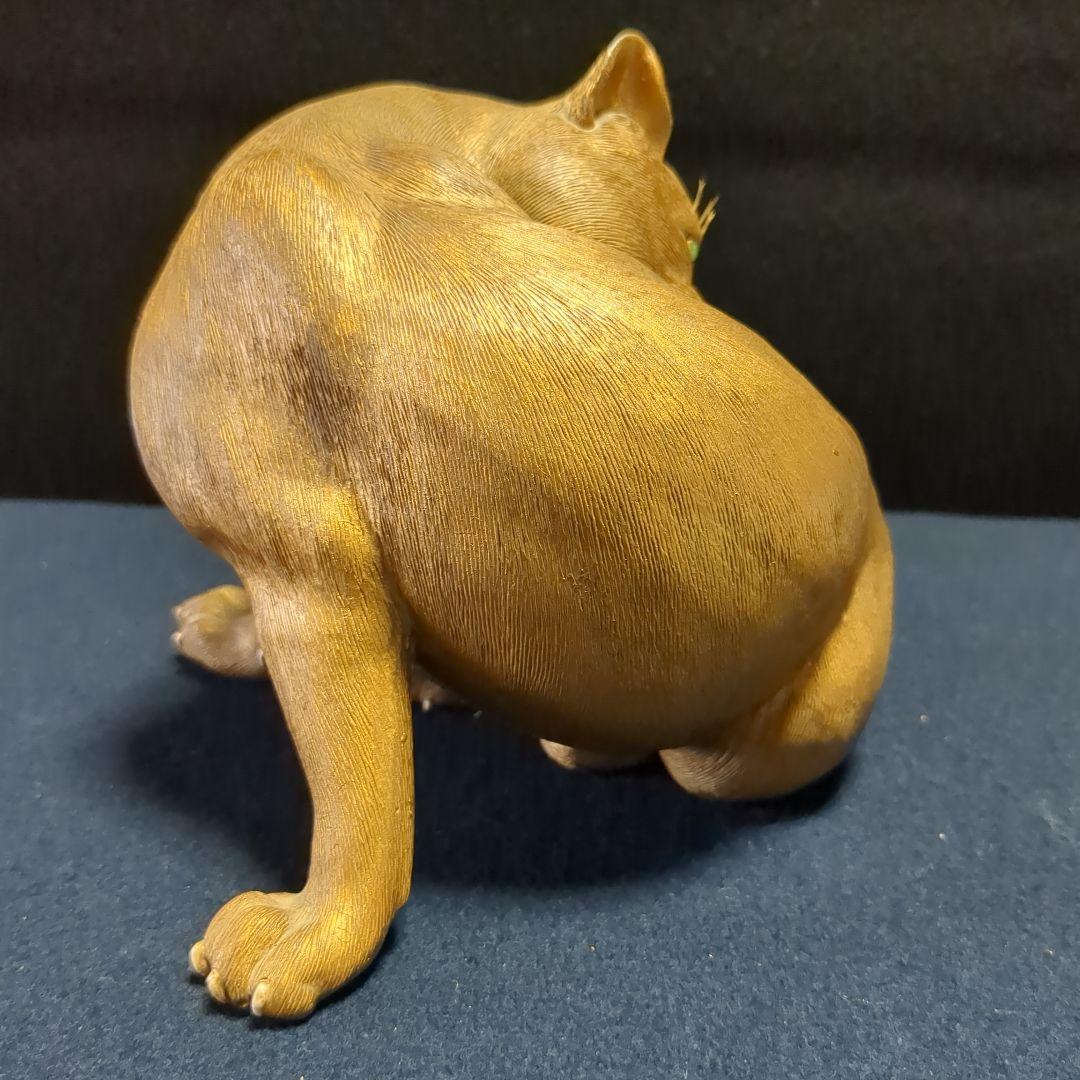 猫　毛づくろい