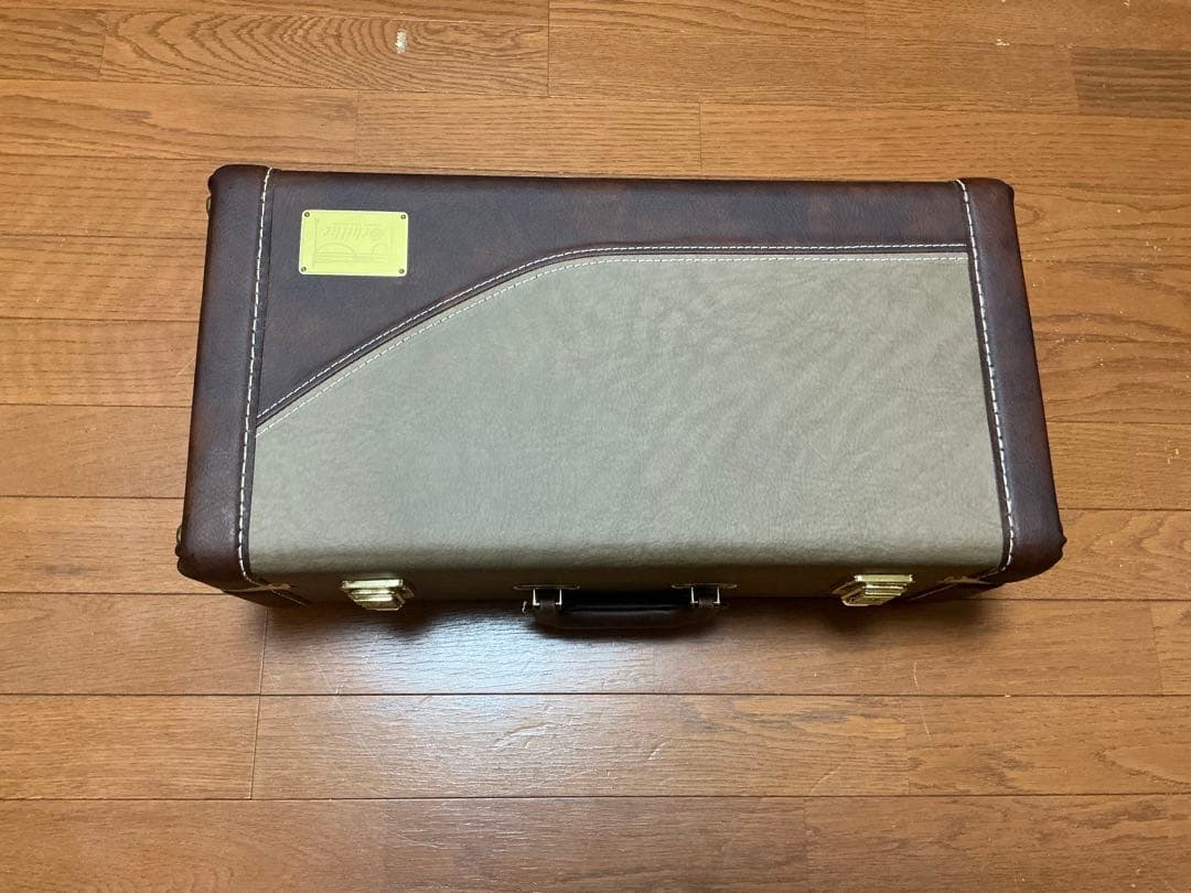 シルキートランペットダブルケース