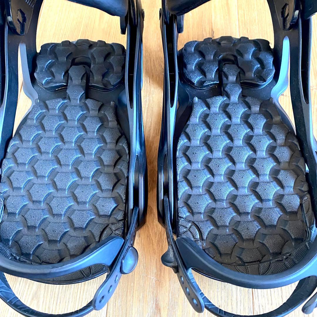 美品 SALOMON RHYTHM サイズM スノーボード ビンディング 黒