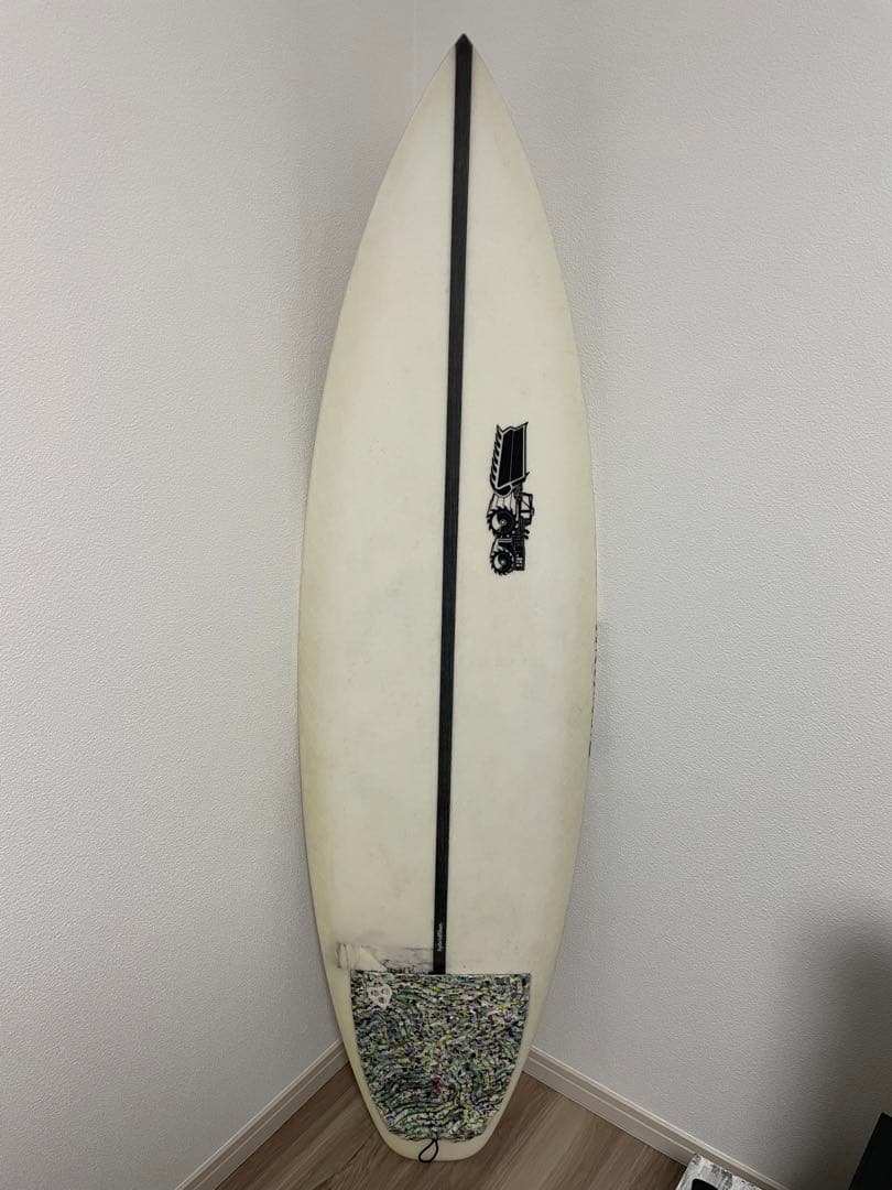 JS サーフボード　5.8