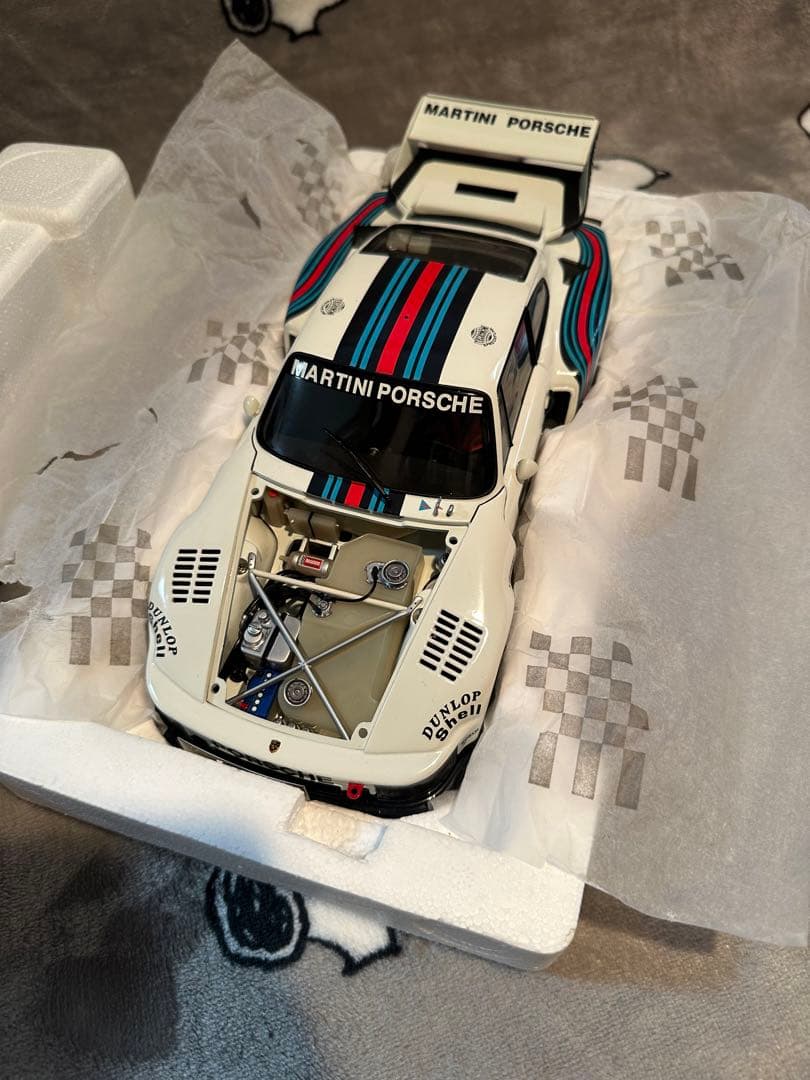 #3 エグゾト　1／18 ミニカー　ポルシェ935 京商