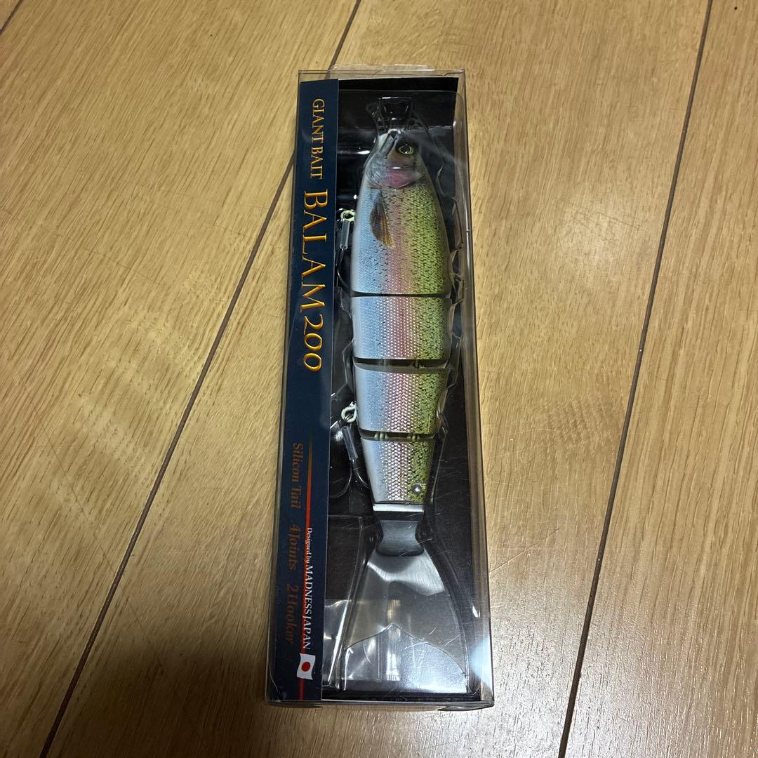 マドネス　バラム200 リアルニジマス