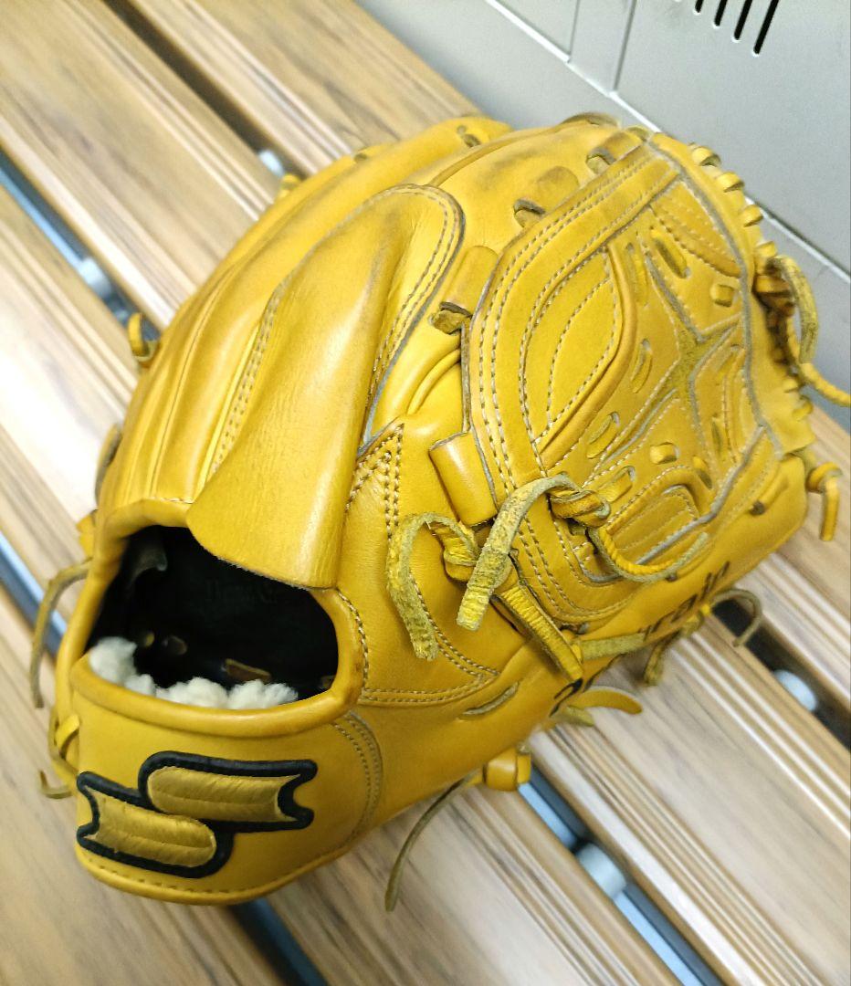 ☆美品☆SSK　グローブ　グラブ　軟式　ピッチャー