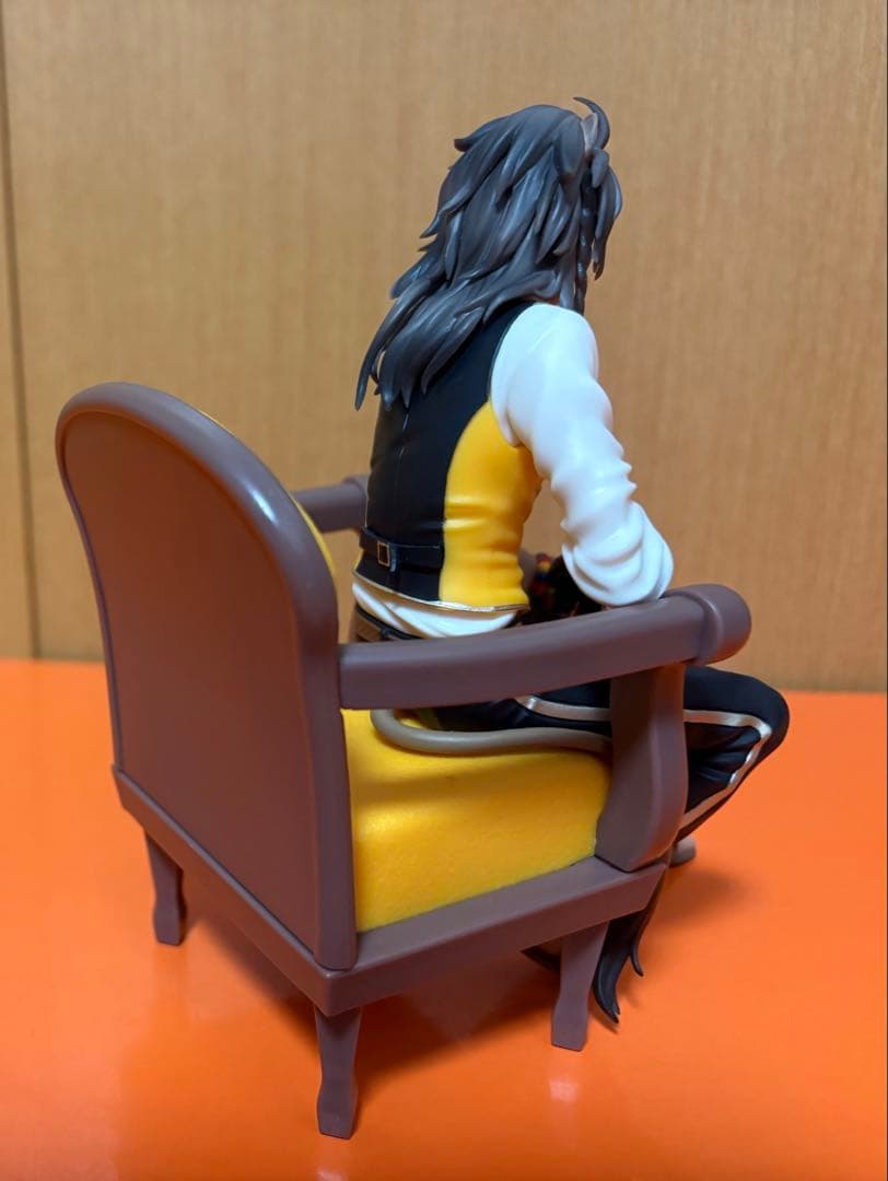 ツイステ フィギュア