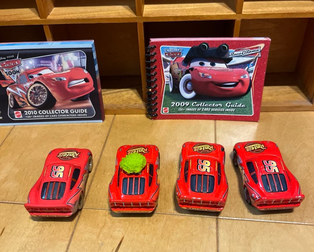 美品　マテルカーズ ライトニング・マックィーン 21台とガイドブック2冊セット