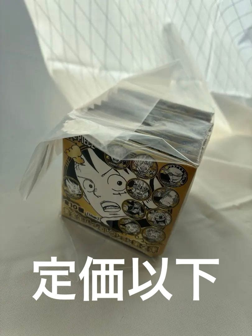 ワンピース 黄金 缶バッジ 未開封 10個セット