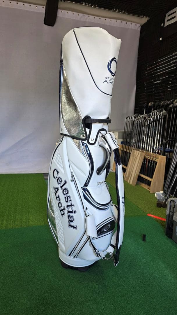 Celestial Arch ツアーキャディバッグ ホワイト