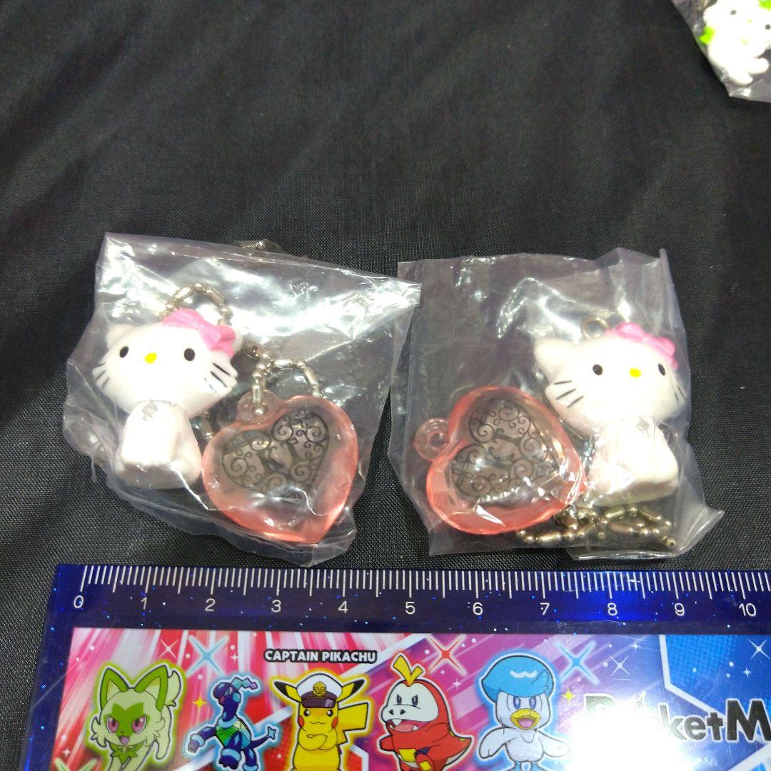 【Sanrio】新品チャーミーキティマガジンラック＋チャーム6個セット【激レア】