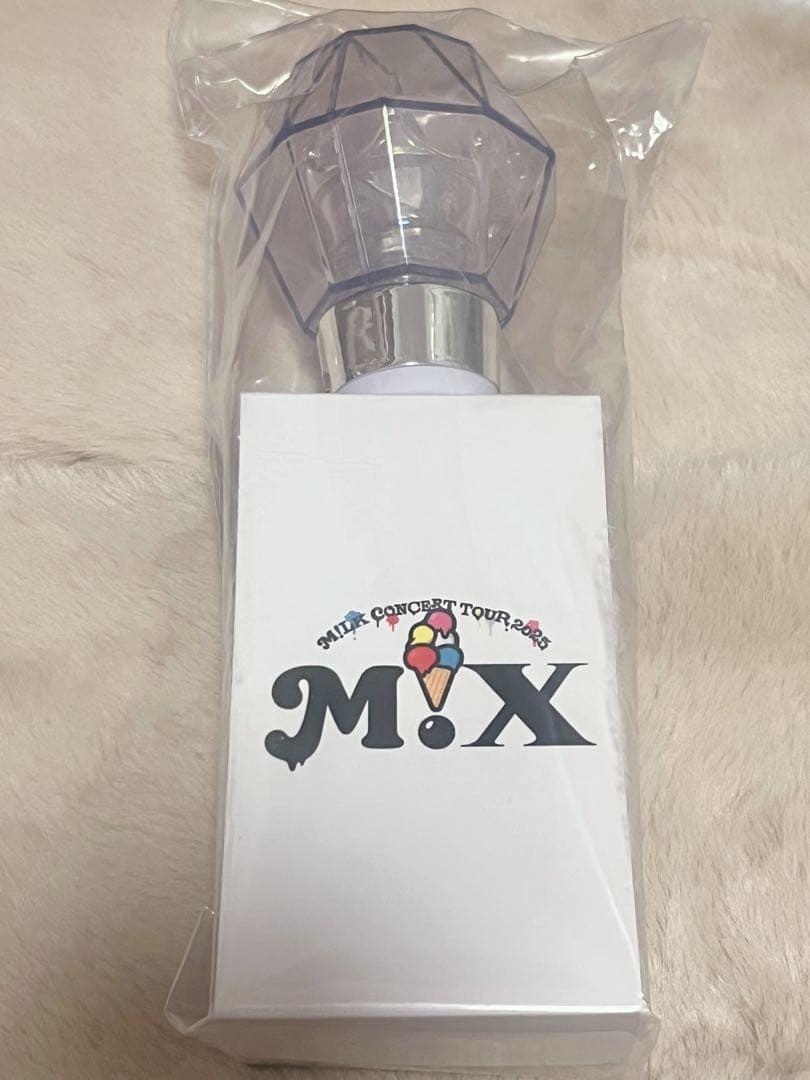 M!LK ミルクラスタル3 ペンライト