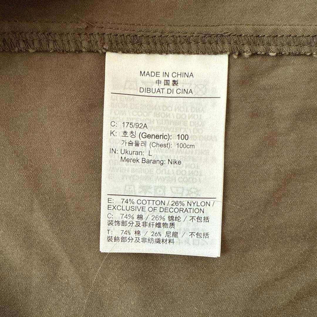 NIKEフィッシングベスト オリーブ