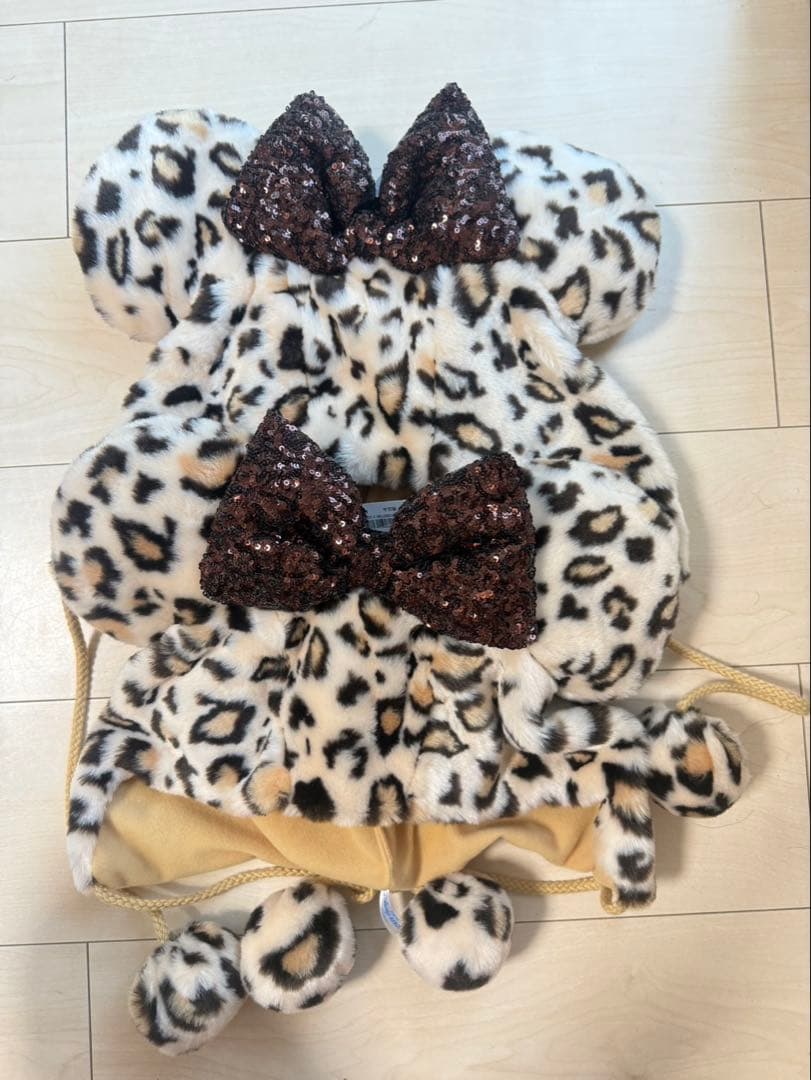 ディズニーヒョウ柄ペアファンキャップ