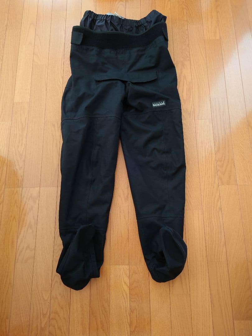 リトルオーシャン　DSパドリングパンツⅡ、リトルプレゼンツ　ウェットソックス